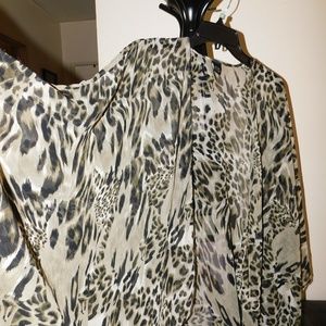 Plus Size Women’s Animal Print Swimsuit COVER-UP